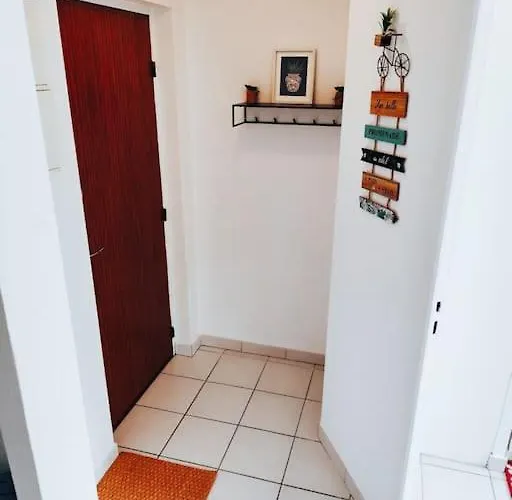 Idéalement Situé Pour Tous Ii *