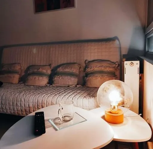 Idéalement Situé Pour Tous Ii *